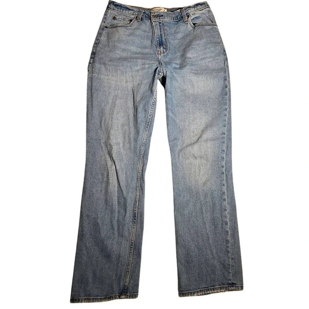 Abercrombie & Fitch Womens Light Wash Straight Leg Jeans Blue Size 32x28 1111
